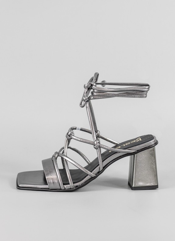 Sandalia Keslem 28103 plata