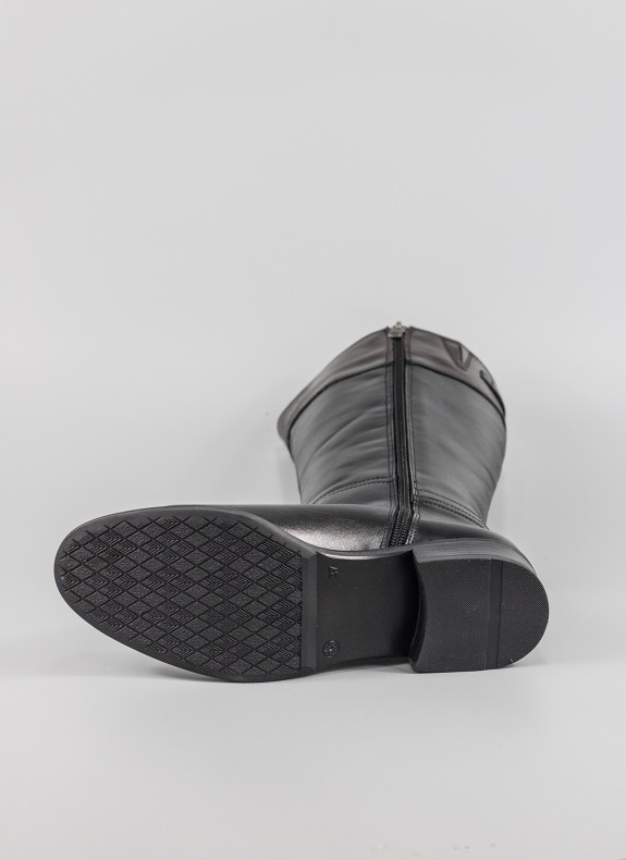 Bottes FLUCHOS de couleur noire pour femme