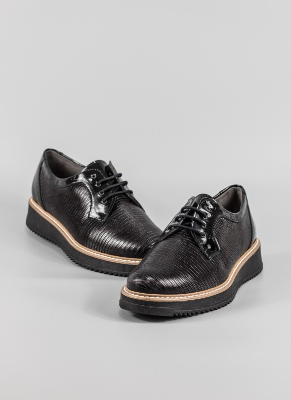 Zapatos PITILLOS en color negro para mujer
