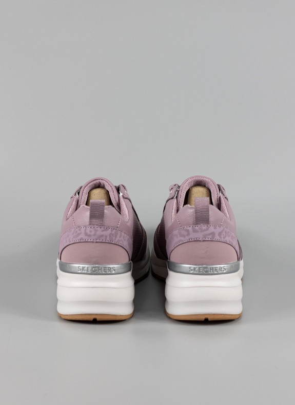 Zapatillas SKECHERS en color rosa para mujer