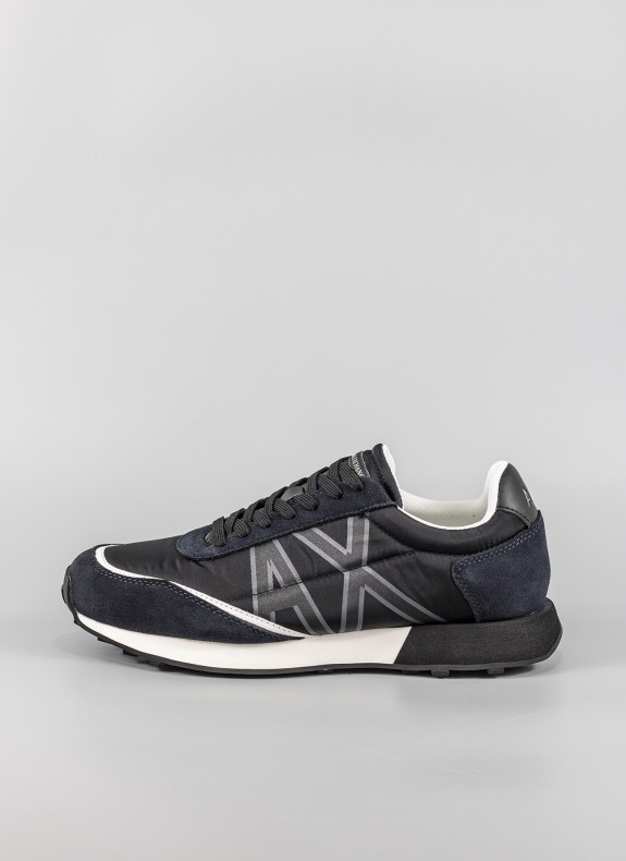 Zapatillas ARMANI EXCHANGE em cor preta para homem