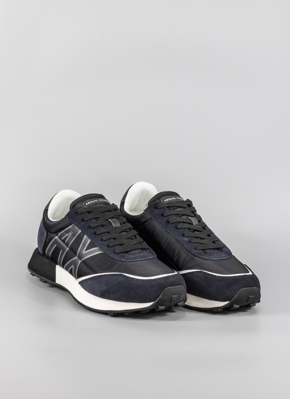 Zapatillas ARMANI EXCHANGE en color negro para hombre