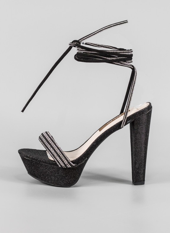 Sandalia KESLEM nero per le donne