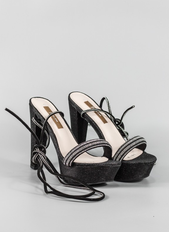 Sandalia KESLEM nero per le donne