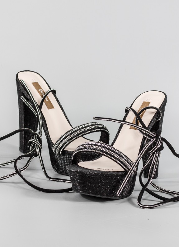 Sandalia KESLEM nero per le donne