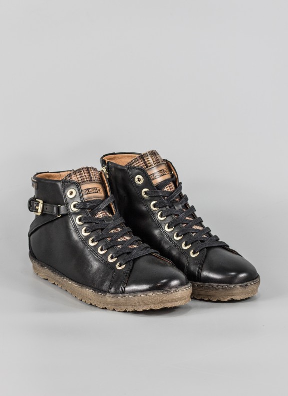 Bottes PIKOLINOS en noir pour femme