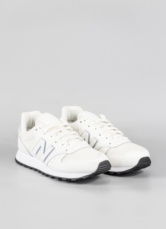 Baskets NEW BALANCE blanches pour femme