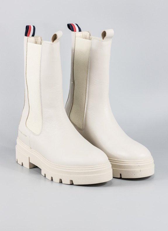 BOTAS TOMMY HILFIGER MONOCHROMATIC CHELA BOOT BEIGE