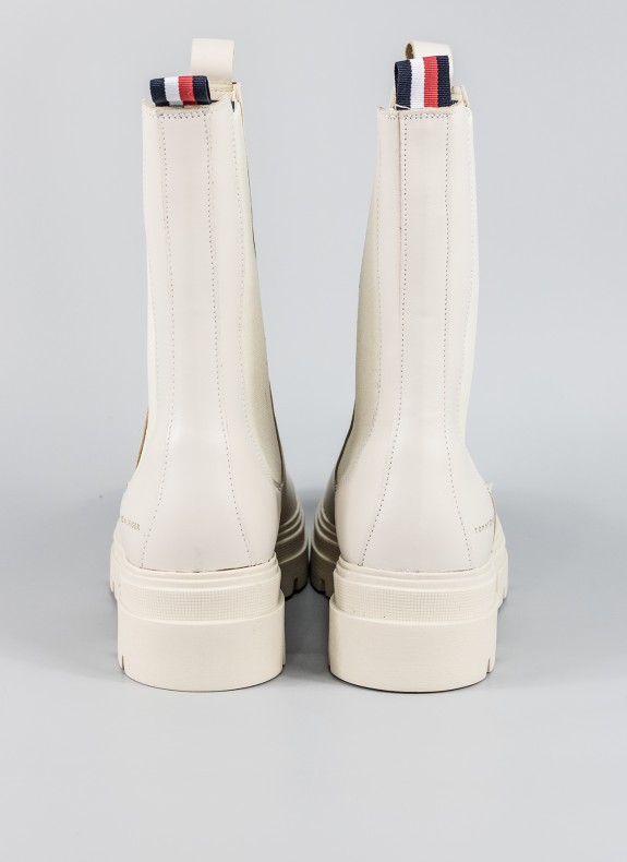 BOTAS TOMMY HILFIGER MONOCHROMATIC CHELA BOOT BEIGE
