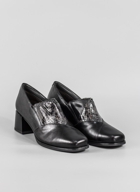 Chaussures PITILLOS de couleur noire pour femme