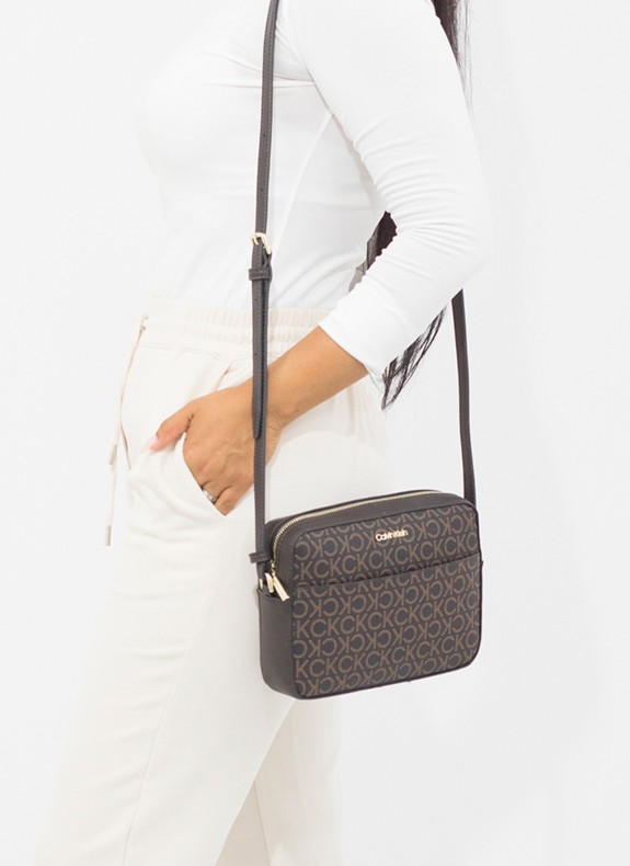 Sac CALVIN KLEIN en marron pour femmes