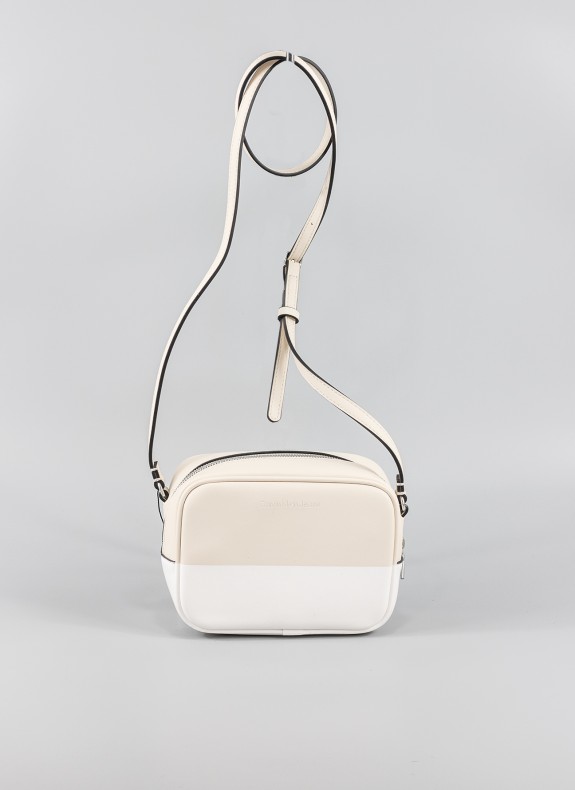 Bolso CALVIN KLEIN en color beige para mujer