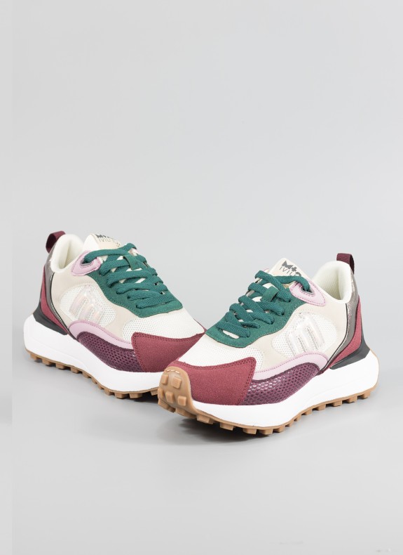 Zapatillas MUSTANG en color burdeos para mujer