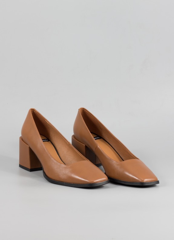 Chaussures ANGEL ALARCON en couleur cuir pour femme