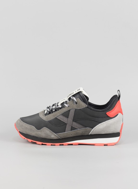 Zapatillas MUNICH en color negro para hombre