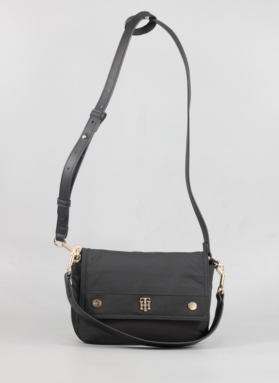 Bolso TOMMY HILFIGER en color negro para mujer
