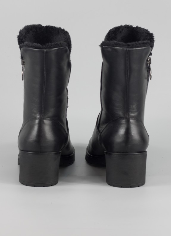 Botines GIORDA en color negro para mujer