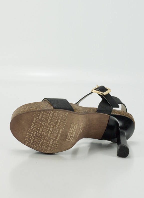 Sandalias PENELOPE en color negro para mujer