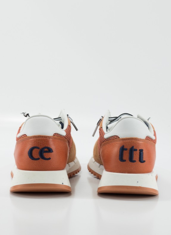 Zapatillas CETTI en color naranja para hombre