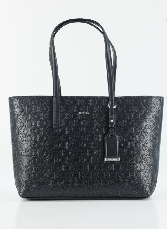 BOLSO CALVIN KLEIN CK MUST SHOPPER MD - EMB MONO NEGRO