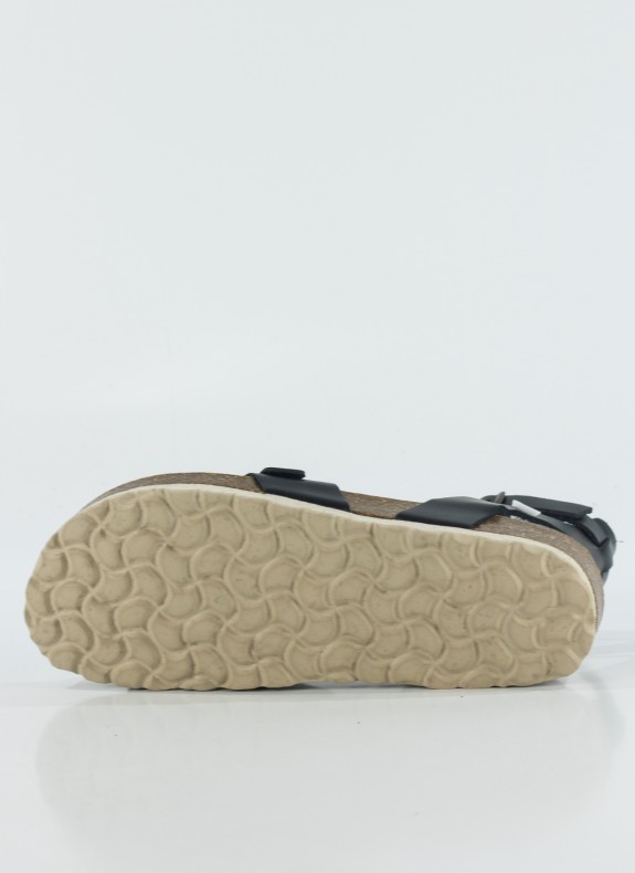 Sandalia KESLEM en color negro para mujer