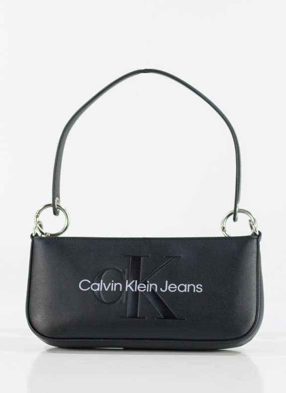 Bolso CALVIN KLEIN en color negro para mujer