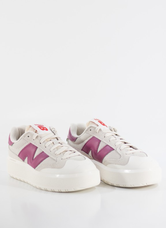 Zapatillas New Balance CT302 beige