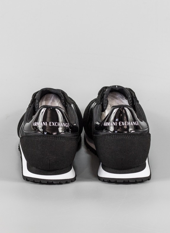 ZAPATILLAS ARMANI EXCHANGE XDX031 NEGRO