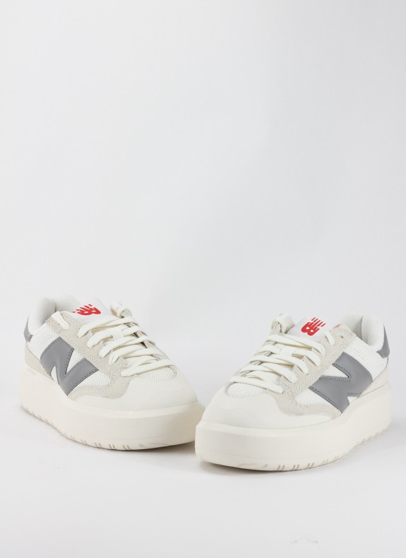Zapatillas New Balance 302 beige