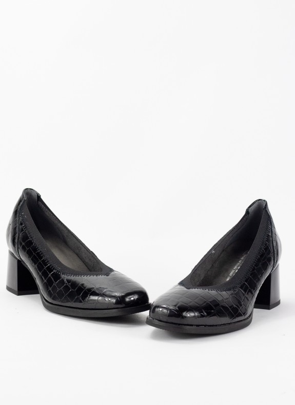 Zapatos PITILLOS en color negro para mujer