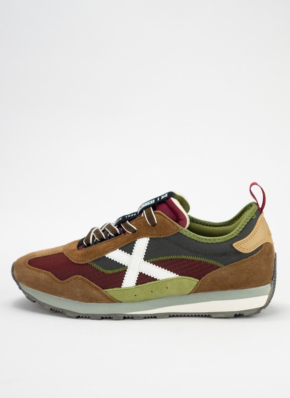 Zapatillas Munique UM marrom