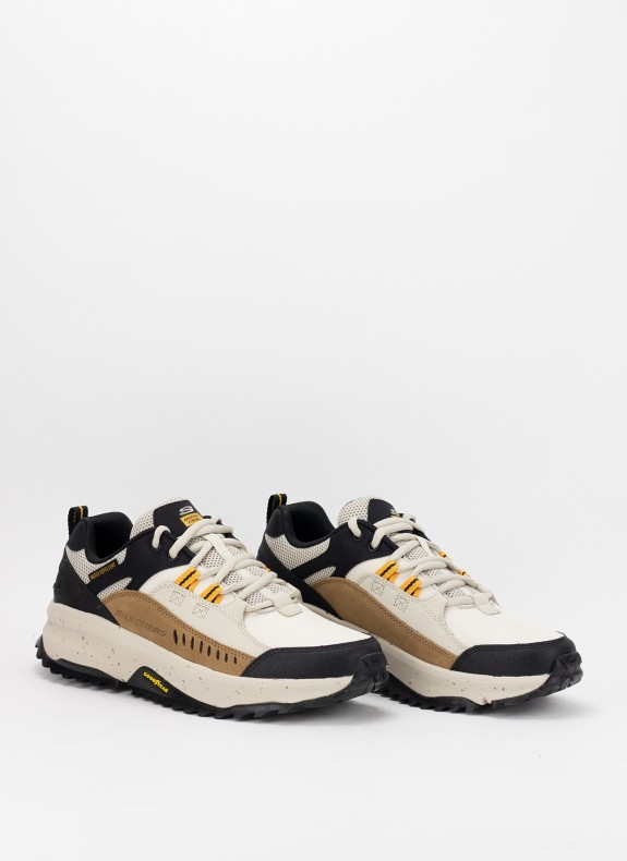Zapatillas SKECHERS en color beige para hombre