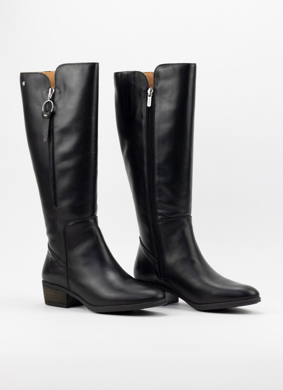 Botas PIKOLINOS en color black para mujer