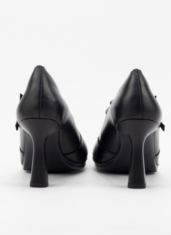 Zapatos DESIREE SHOES en color negro para