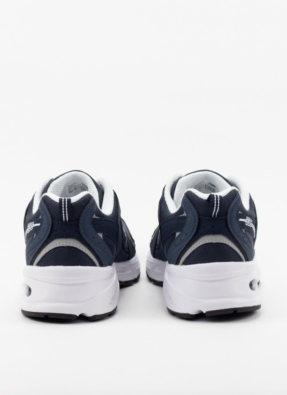 ZAPATILLAS NEW BALANCE 530 MARINO