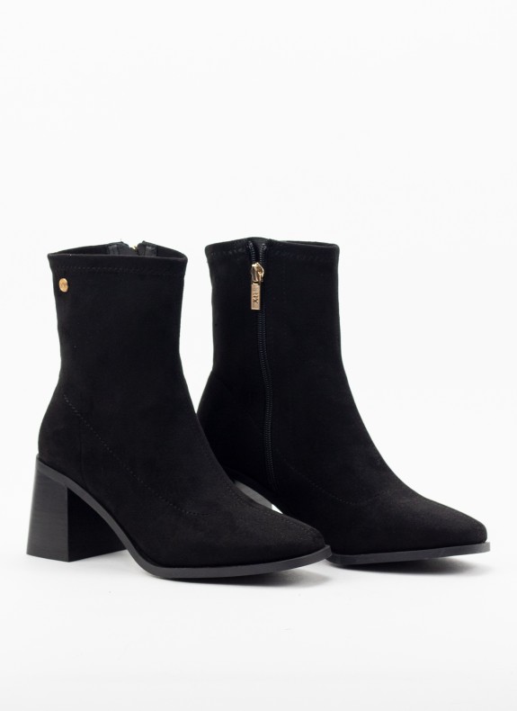 Botines XTI preto para mulher