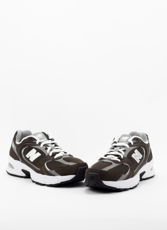 ZAPATILLAS NEW BALANCE 530 MARRÓN