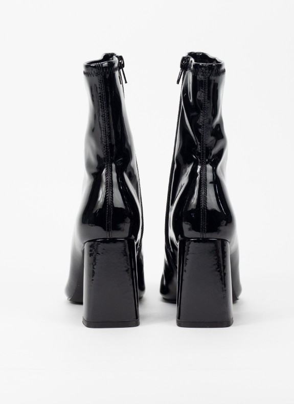 Bottines KESLEM de couleur noire pour femme
