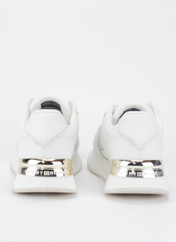 BASKETS TOMMY HILFIGER TH ELEVATED FEMININE RUNNER HW BLANC