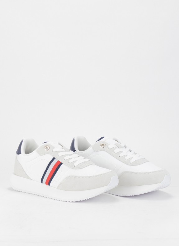 ZAPATILLAS TOMMY HILFIGER  ESSENTIAL RUNNER GLOBAL STRIPES BLANCO