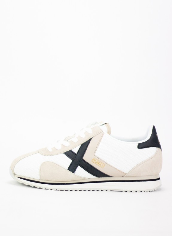 Baskets Munich Sapporo blanches