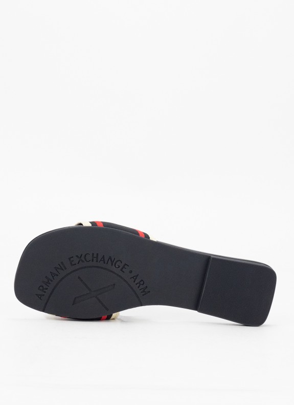 Sandalias Armani Exchange XDP045 rojo