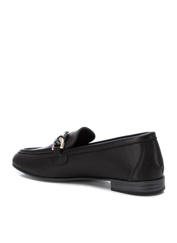 Zapatos Carmela 16156101 negro