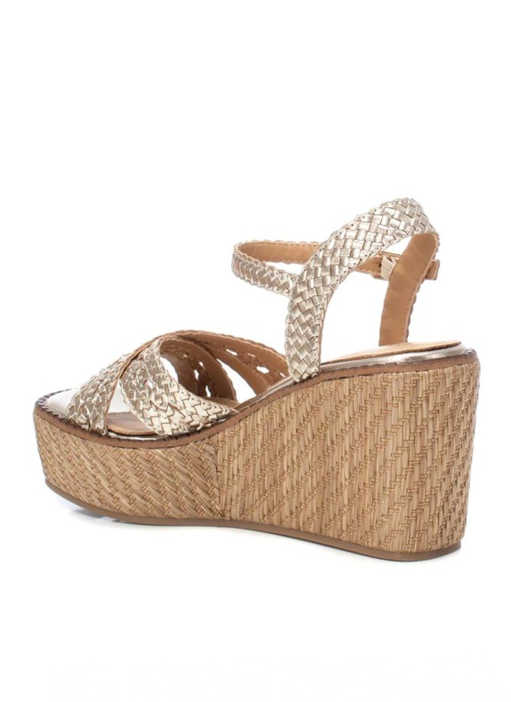 Sandalias Carmela 16148401 ouro