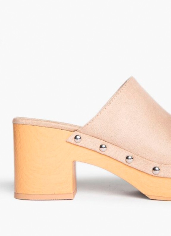 Zuecos Keslem M4415 beige