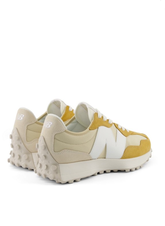 Zapatilla New Balance U327 beige