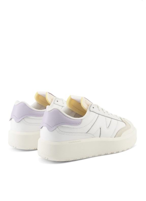 Baskets New Balance CT302 blanches
