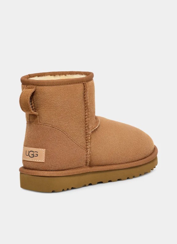 Bottes Ugg Classic Mini II en cuir