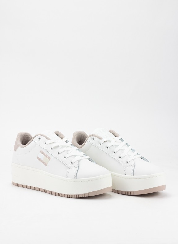 Baskets Tommy Hilfiger Tjw Flatform Ess blanches