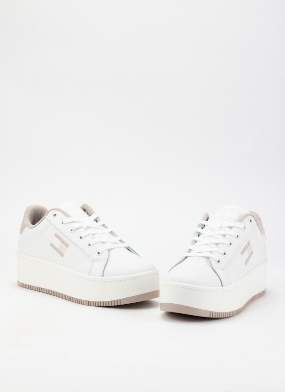 Baskets Tommy Hilfiger Tjw Flatform Ess blanches